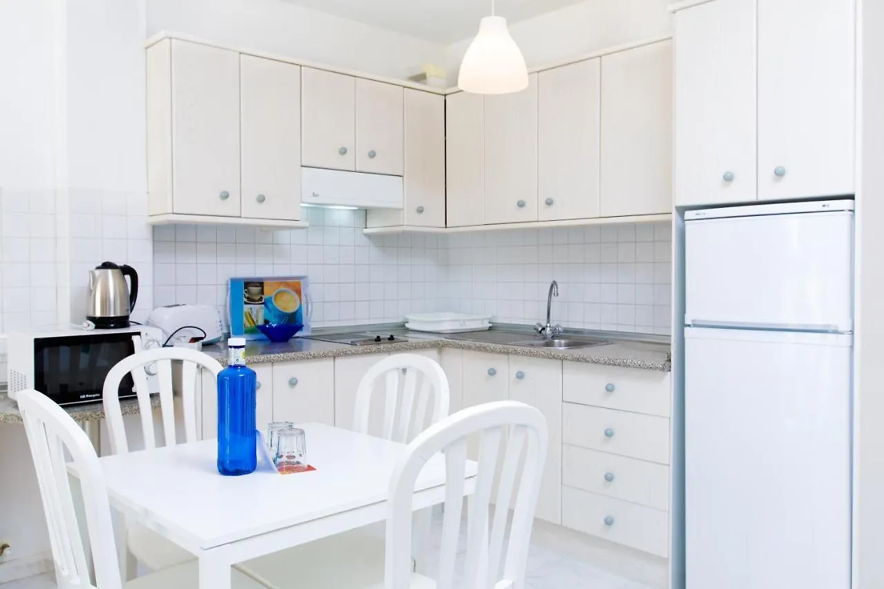 At Almoraide Rooms Suites (Adults Only) Nerja 0*,