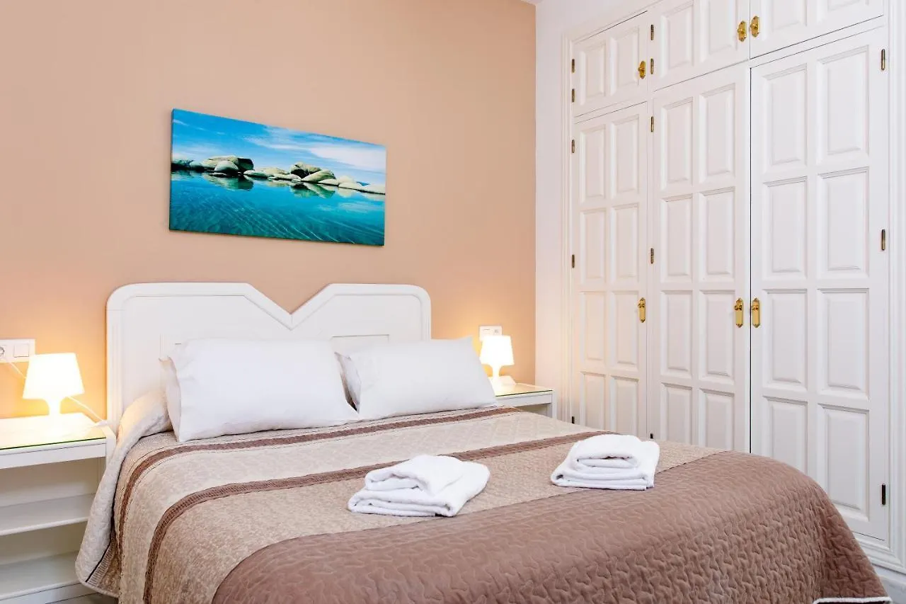 At Almoraide Rooms Suites (Adults Only) Nerja Apartment