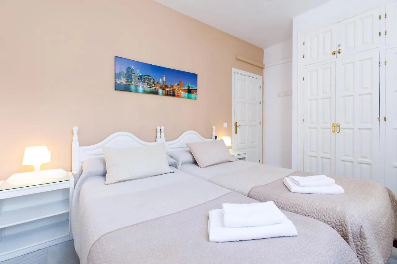 At Almoraide Rooms Suites (Adults Only) Nerja 0*,